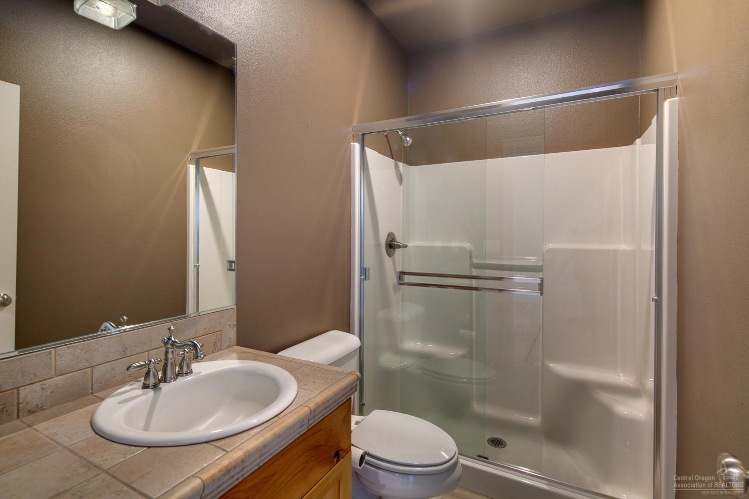 Lava Ridges - Residential