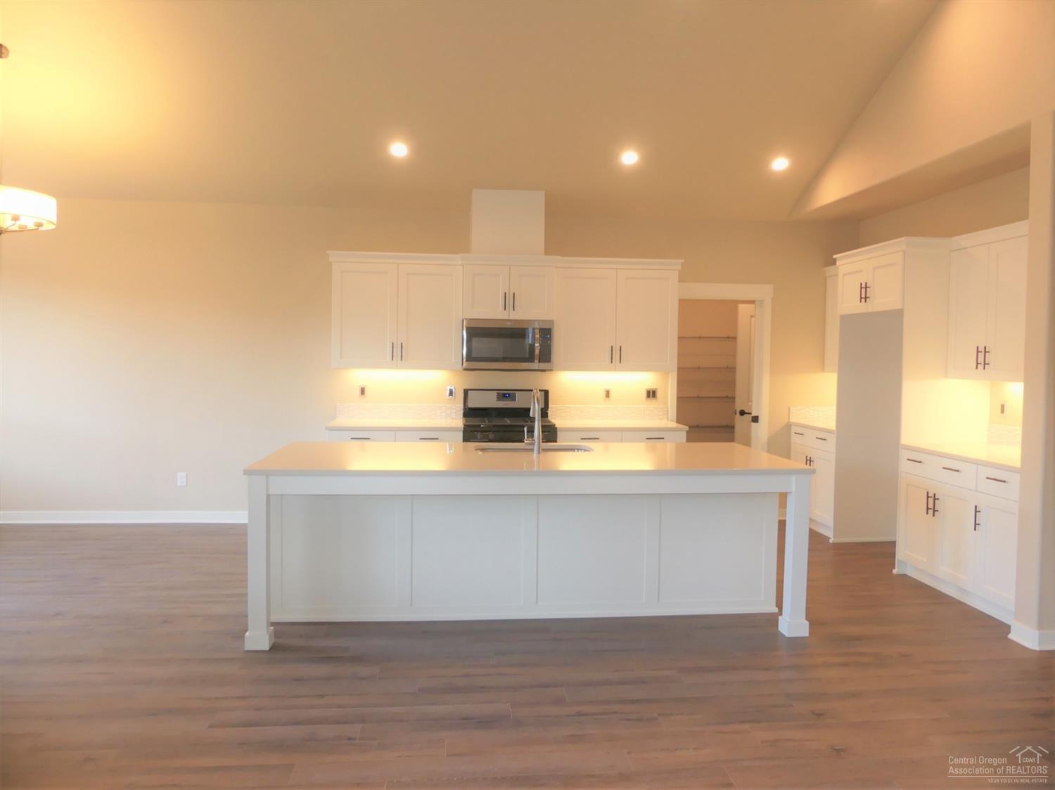Ochoco Pointe - Residential
