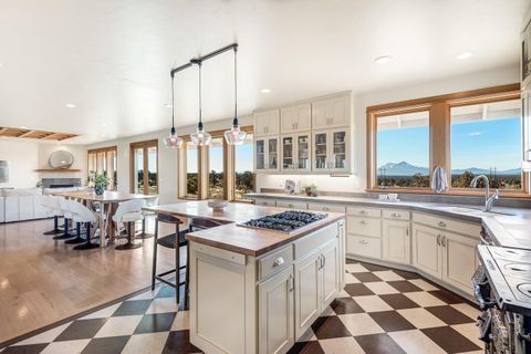 Tiny photo for 11039 SW Ranch Road, Powell Butte, OR 97753 (MLS # 220212586)