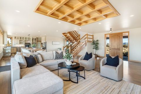 Tiny photo for 11039 SW Ranch Road, Powell Butte, OR 97753 (MLS # 220212586)