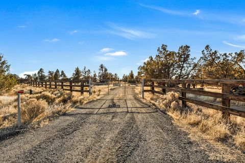 Tiny photo for 11039 SW Ranch Road, Powell Butte, OR 97753 (MLS # 220212586)