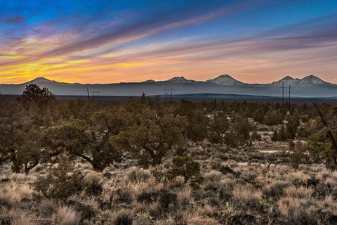 Tiny photo for 11039 SW Ranch Road, Powell Butte, OR 97753 (MLS # 220212586)