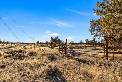 Tiny photo for 11039 SW Ranch Road, Powell Butte, OR 97753 (MLS # 220212586)