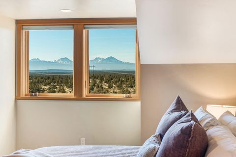 Tiny photo for 11039 SW Ranch Road, Powell Butte, OR 97753 (MLS # 220212586)