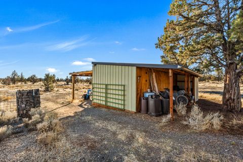 Tiny photo for 11039 SW Ranch Road, Powell Butte, OR 97753 (MLS # 220212586)