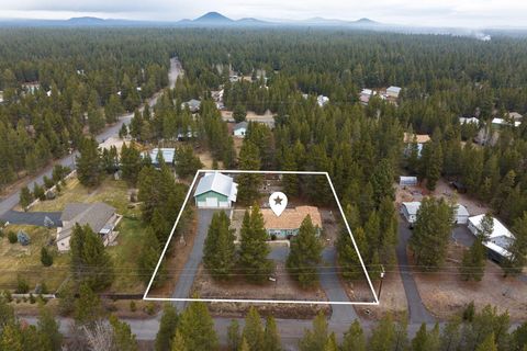 Tiny photo for 15728 Eastwind Court, La Pine, OR 97739 (MLS # 220212810)