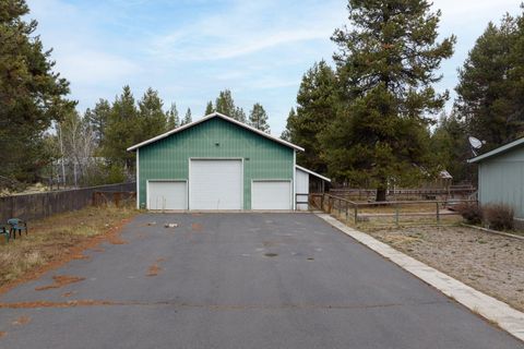 Tiny photo for 15728 Eastwind Court, La Pine, OR 97739 (MLS # 220212810)