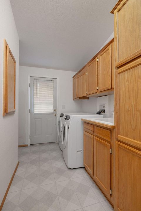 Tiny photo for 15728 Eastwind Court, La Pine, OR 97739 (MLS # 220212810)