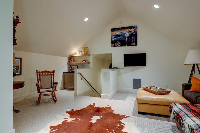 Vandevert Ranch - Residential