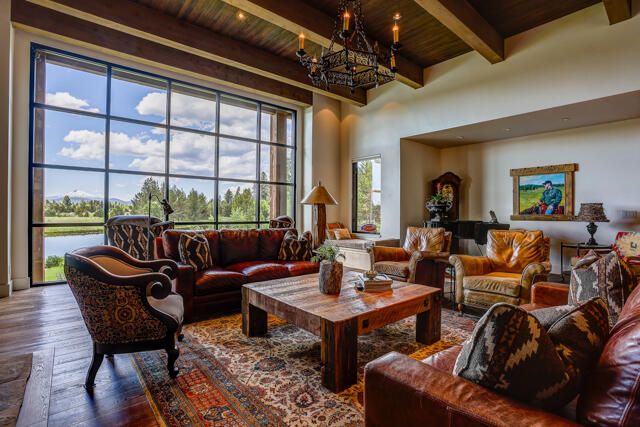 Vandevert Ranch - Residential