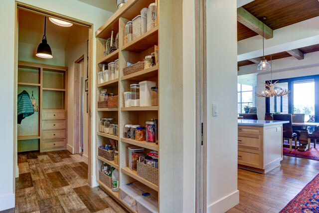 Vandevert Ranch - Residential