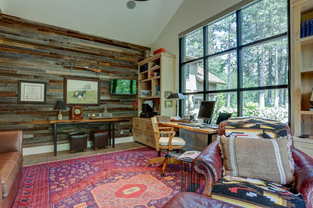 Vandevert Ranch - Residential