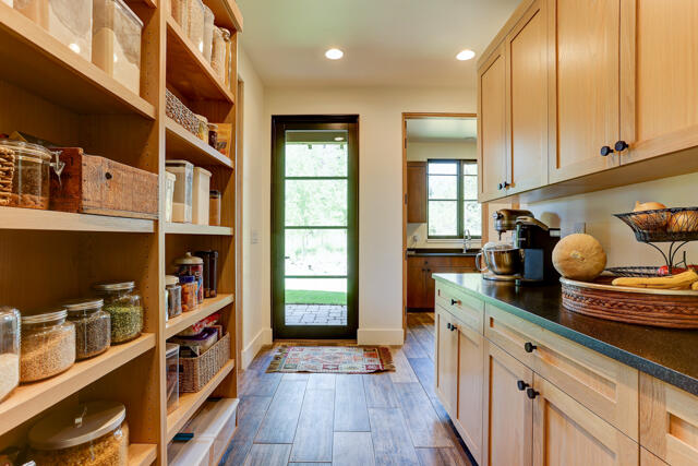 Vandevert Ranch - Residential