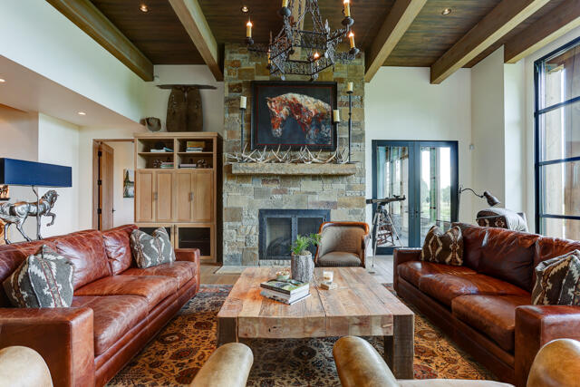 Vandevert Ranch - Residential