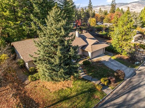 Tiny photo for 1430 Green Meadows Way, Ashland, OR 97520 (MLS # 220212397)