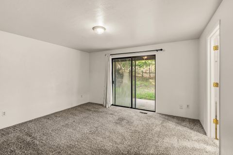 Tiny photo for 1430 Green Meadows Way, Ashland, OR 97520 (MLS # 220212397)