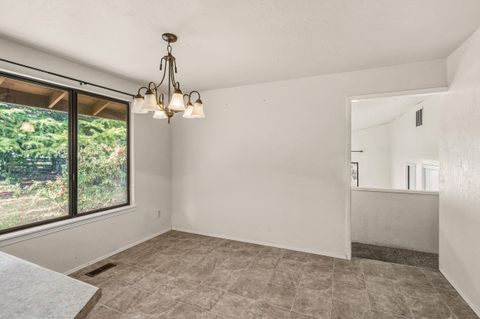 Tiny photo for 1430 Green Meadows Way, Ashland, OR 97520 (MLS # 220212397)