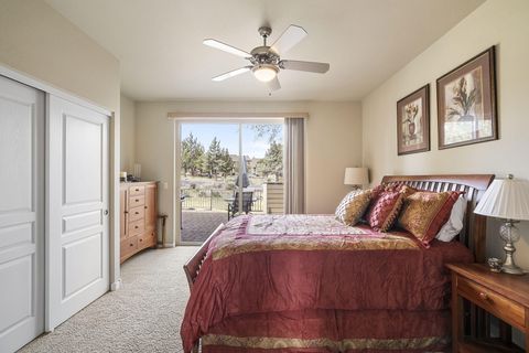 Tiny photo for 679 Sage Country Court, Redmond, OR 97756 (MLS # 220219608)