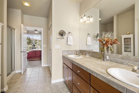 Tiny photo for 679 Sage Country Court, Redmond, OR 97756 (MLS # 220219608)