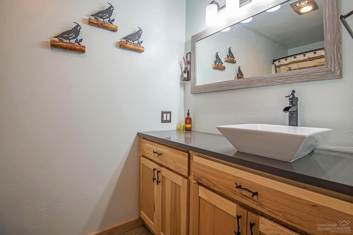 4th Sister Condo - Residential