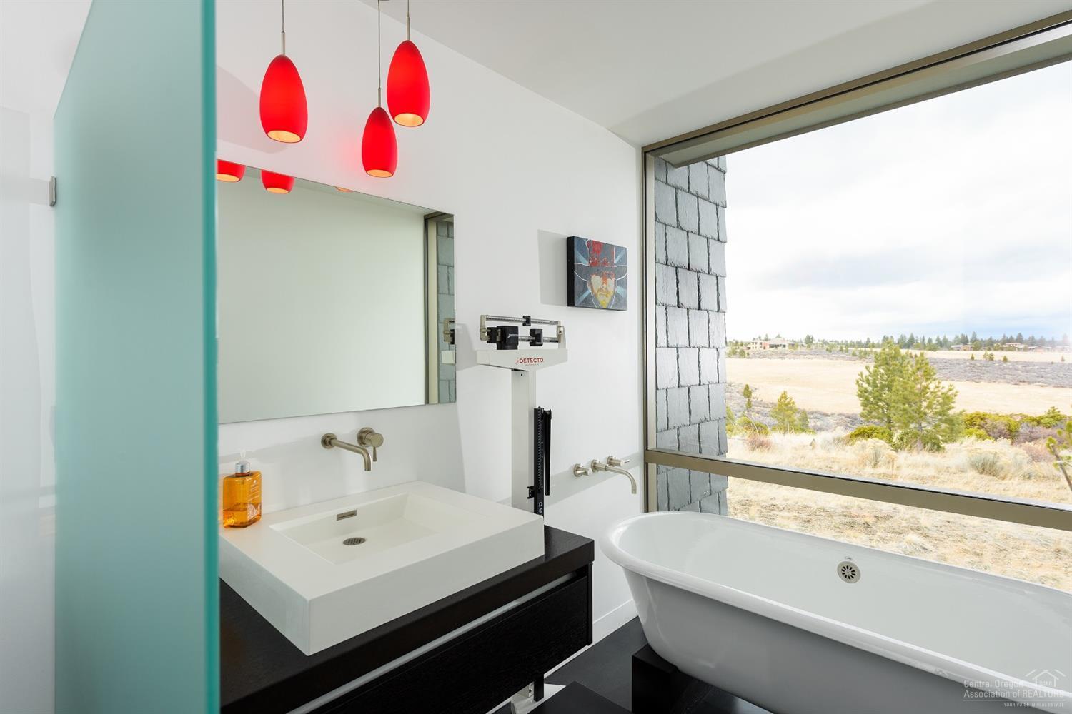 The Highlands at Broken Top - Residential