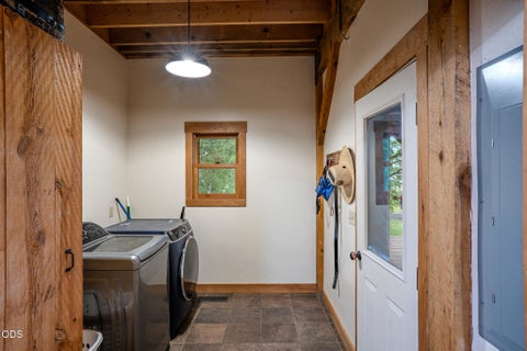 Tiny photo for 688 Worthington Road, Eagle Point, OR 97524 (MLS # 220227181)