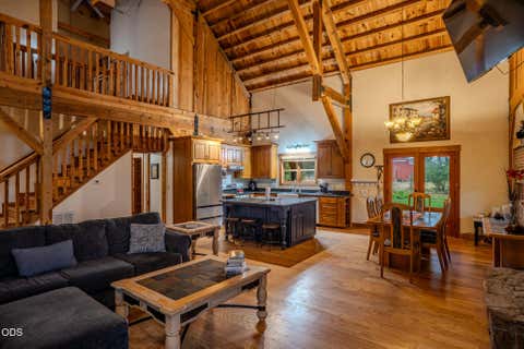 Tiny photo for 688 Worthington Road, Eagle Point, OR 97524 (MLS # 220227181)