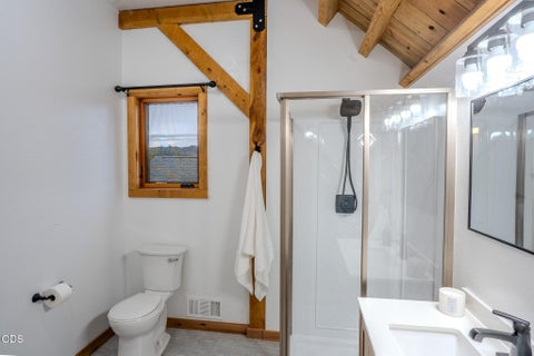 Tiny photo for 688 Worthington Road, Eagle Point, OR 97524 (MLS # 220227181)