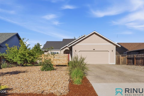 Tiny photo for 1810 SW 27th Street, Redmond, OR 97756 (MLS # 220223392)