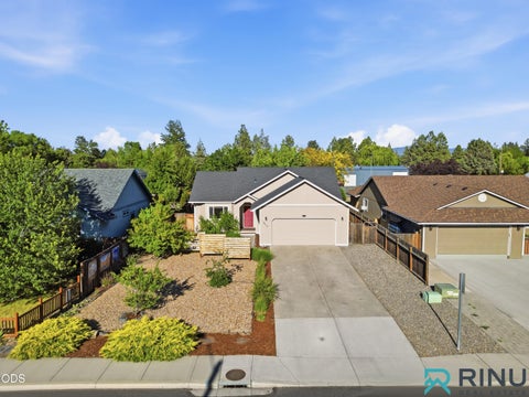 Tiny photo for 1810 SW 27th Street, Redmond, OR 97756 (MLS # 220223392)