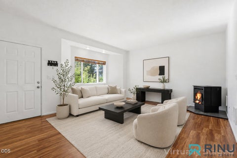 Tiny photo for 1810 SW 27th Street, Redmond, OR 97756 (MLS # 220223392)