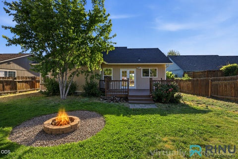 Tiny photo for 1810 SW 27th Street, Redmond, OR 97756 (MLS # 220223392)