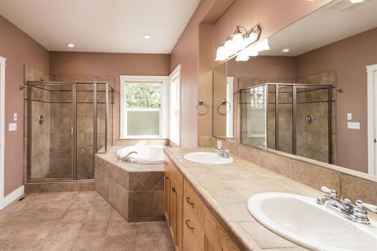 Ridgewater - Residential