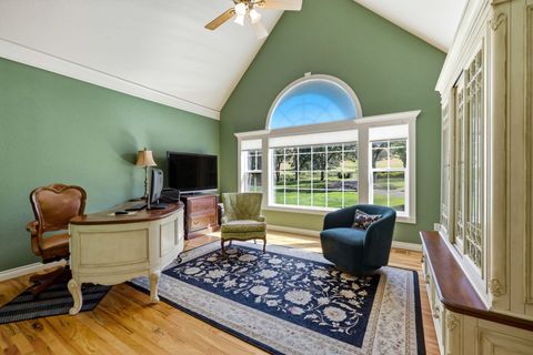 Tiny photo for 8993 John Day Drive, Gold Hill, OR 97525 (MLS # 220221158)