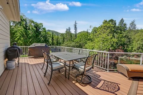 Tiny photo for 8993 John Day Drive, Gold Hill, OR 97525 (MLS # 220221158)