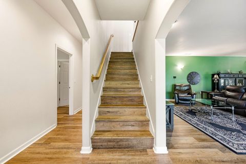 Tiny photo for 8993 John Day Drive, Gold Hill, OR 97525 (MLS # 220221158)