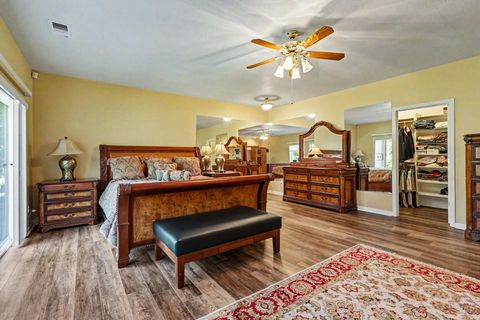 Tiny photo for 8993 John Day Drive, Gold Hill, OR 97525 (MLS # 220221158)