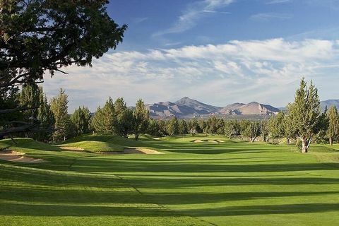 Tiny photo for 11137 Desert Sky Loop, Redmond, OR 97756 (MLS # 220217027)