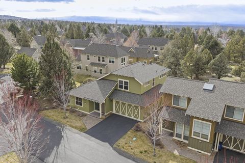 Tiny photo for 11137 Desert Sky Loop, Redmond, OR 97756 (MLS # 220217027)
