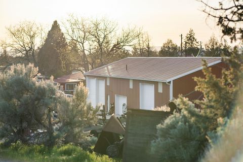 Tiny photo for 12174 NW 10th Street, Terrebonne, OR 97760 (MLS # 220211469)