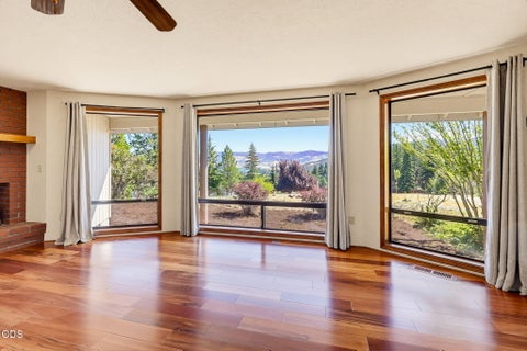 Tiny photo for 174 Hummingbird Lane, Talent, OR 97540 (MLS # 220225116)