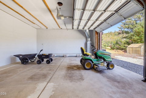 Tiny photo for 174 Hummingbird Lane, Talent, OR 97540 (MLS # 220225116)