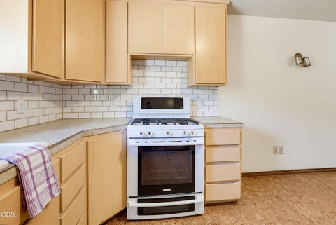 Tiny photo for 174 Hummingbird Lane, Talent, OR 97540 (MLS # 220225116)