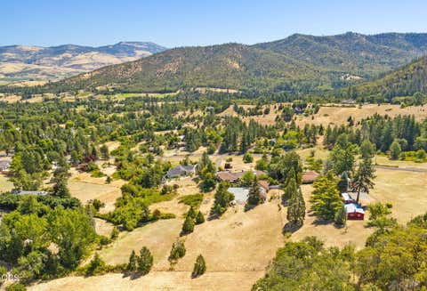 Tiny photo for 174 Hummingbird Lane, Talent, OR 97540 (MLS # 220225116)