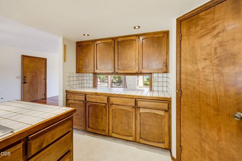 Tiny photo for 174 Hummingbird Lane, Talent, OR 97540 (MLS # 220225116)