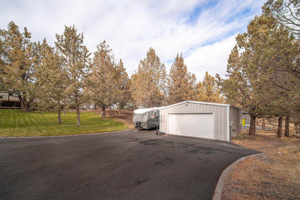 Tumalo Rim - Residential