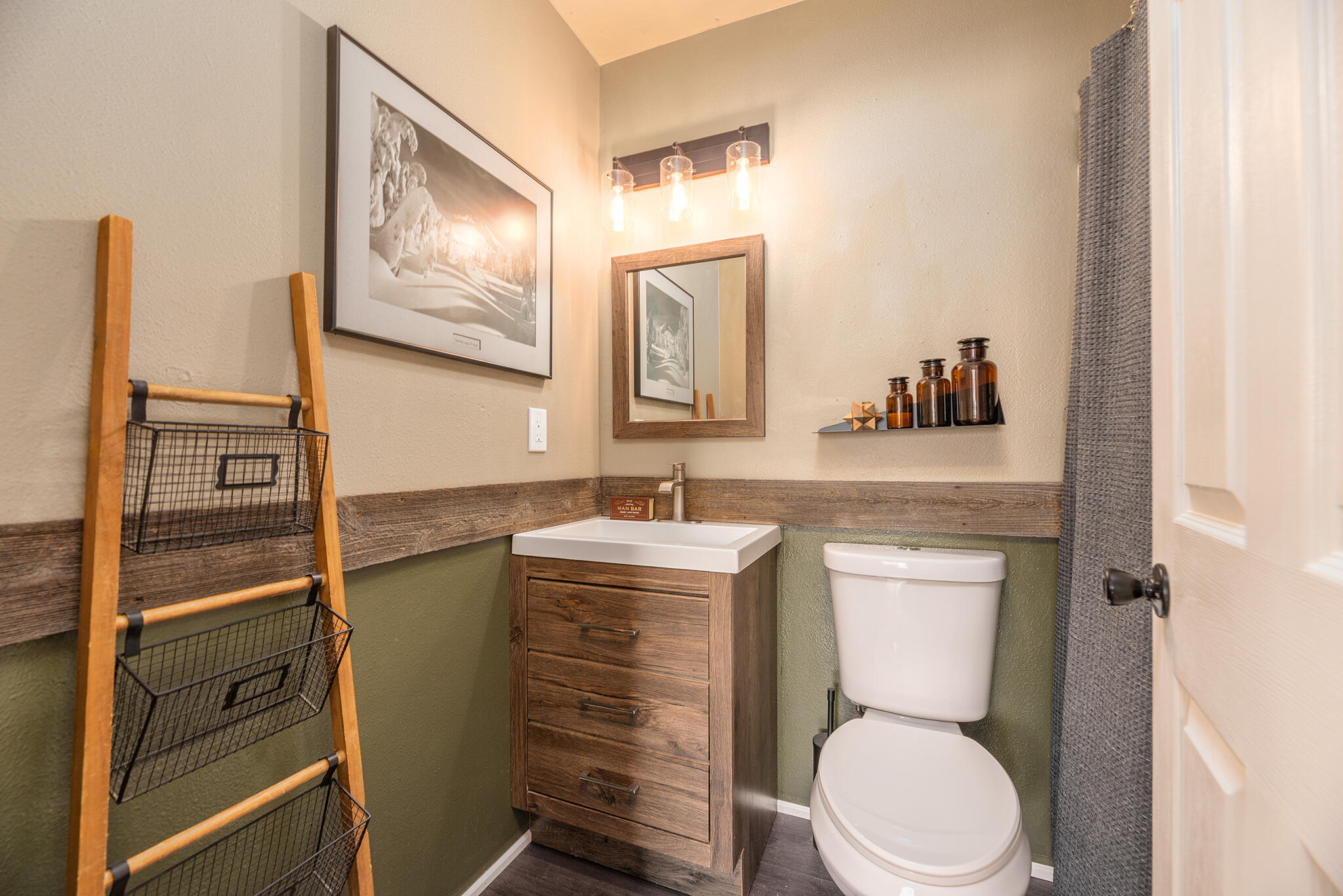 Obsidian Estate - Residential