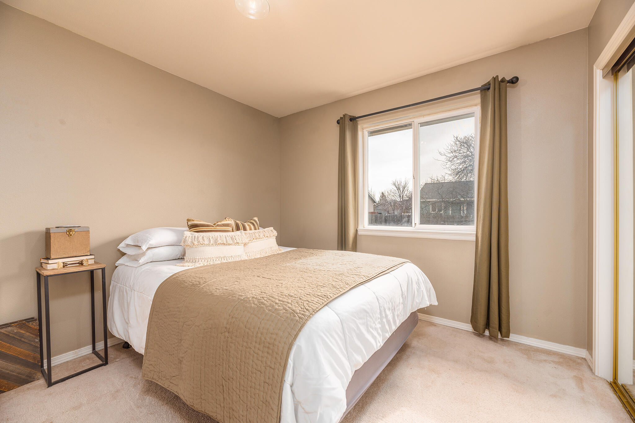 Obsidian Estate - Residential