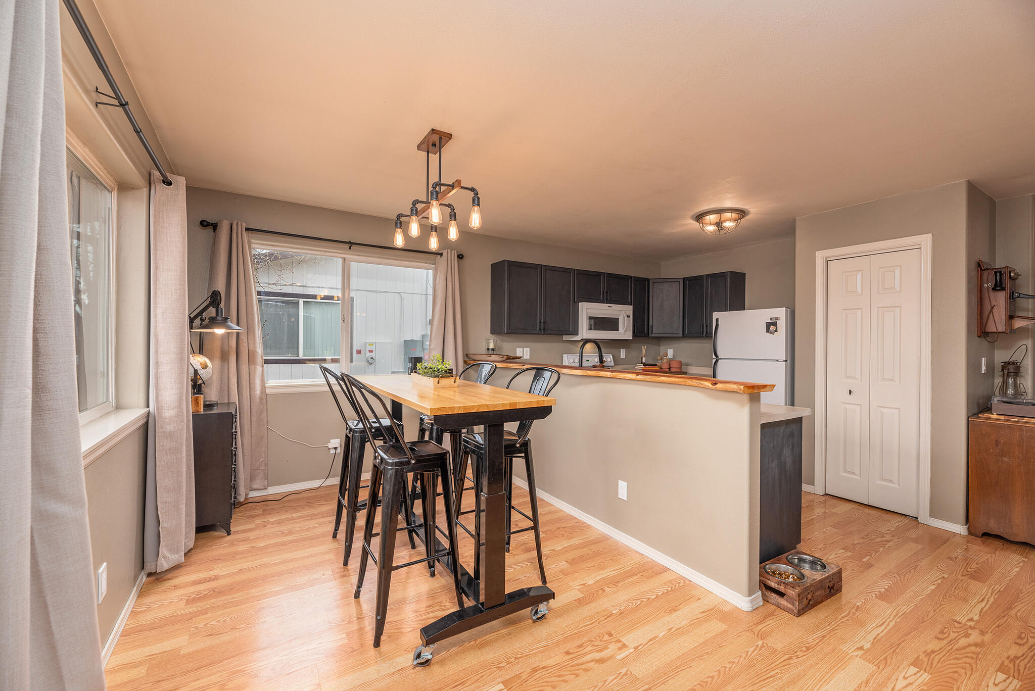 Obsidian Estate - Residential