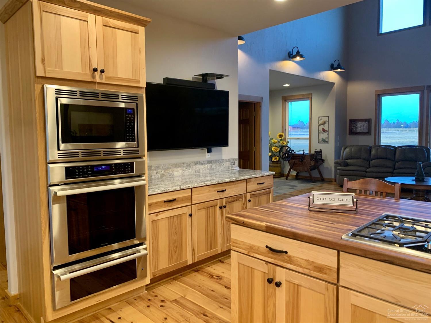 Desert Sand Arabian - Residential